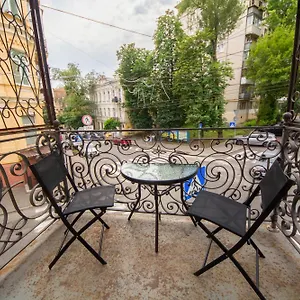Dayflat Khreschatyk Kiev