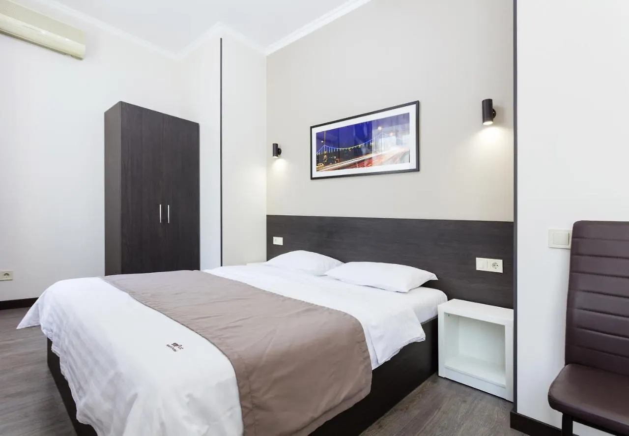 Kontakt z Khreshchatyk - Independence Square Apartments